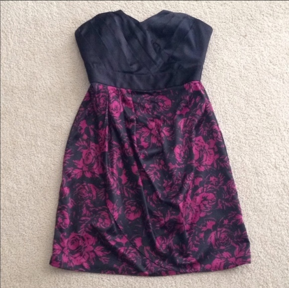 Elle Floral dress - Picture 1 of 8
